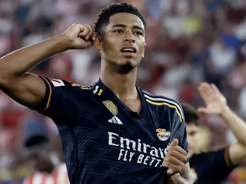 Jude Bellingham: Vũ khí của Real Madrid từ tài ứng biến Ancelotti