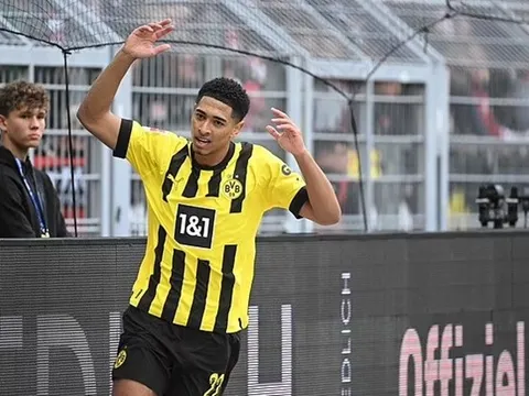 Bellingham rực cháy, Dortmund nghiền nát đối thủ; Bayern thắng dễ