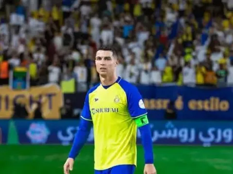 Benfica hủy diệt đội bóng của Ronaldo