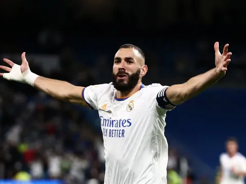 Benzema: Tôi rất muốn giải nghệ ở Real