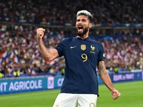 Benzema vắng mặt, cờ đến tay Giroud?