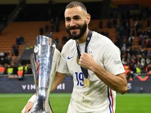Benzema xứng đáng với quả ngọt đầu tiên trên ĐT Pháp