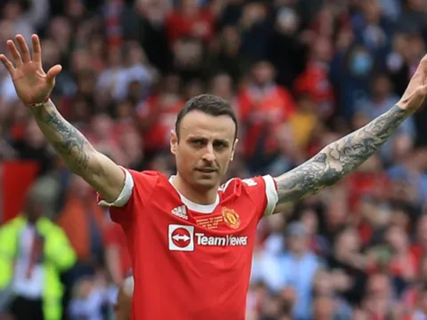 Berbatov tiến cử chữ ký hoàn hảo cho Man United