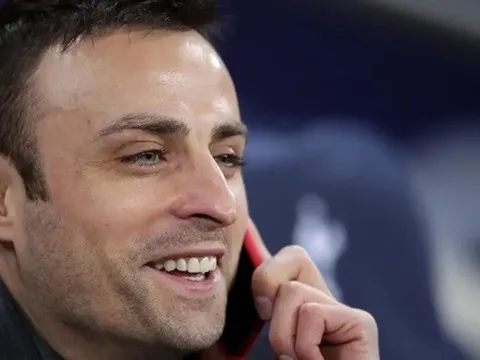 Berbatov dự đoán về khả năng giành chiến thắng của Chelsea