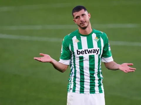 Bị Barca tranh giành, nhà vô địch World Cup chưa thể sớm đến M.U