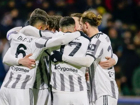 Bình minh ló rạng ở Allianz