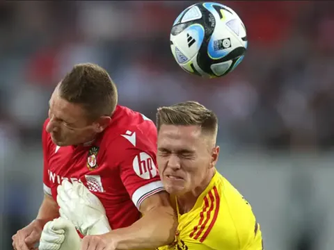 Nathan Bishop phá vỡ im lặng sau pha va chạm kinh hoàng