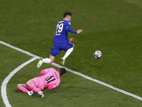 Chelsea, Manchester City và câu chuyện thời thế