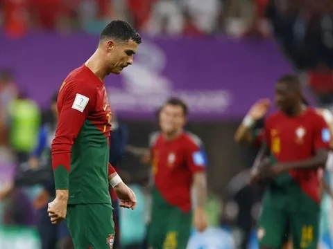 Bồ Đào Nha rất mạnh khi để Ronaldo dự bị