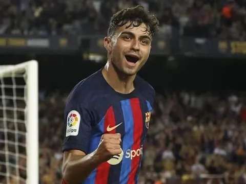 Bộ đôi Barcelona được Chelsea, M.U tranh mua