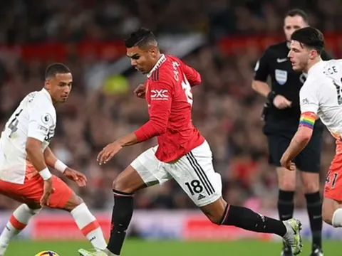 Bom tấn mùa hè kết hợp với Casemiro có thể tạo ra "vụ nổ" ở M.U