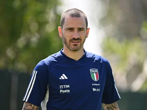 Xuất hiện đội bóng 'giải cứu' Bonucci