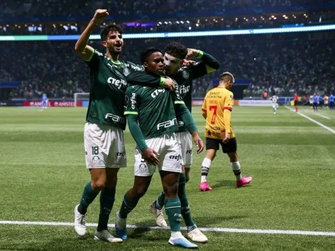 Bom tấn 60 triệu euro của Real làm nên lịch sử