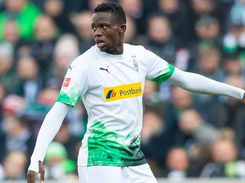 Arsenal đàm phán ký HĐ với tiền vệ 0 đồng cực chất