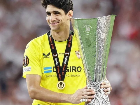 NÓNG! Al Hilal chiêu mộ nhà vô địch Europa League