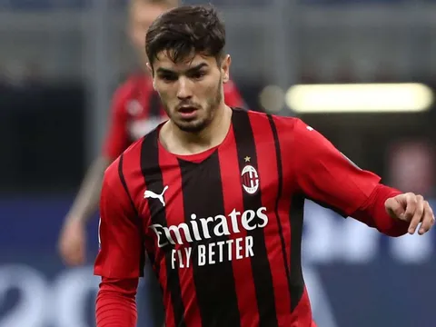 Sau Odegaard, Arsenal muốn thực hiện 'vụ cướp' tiếp theo tại Real