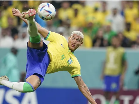 Brazil đầy ngẫu hứng đã trở lại