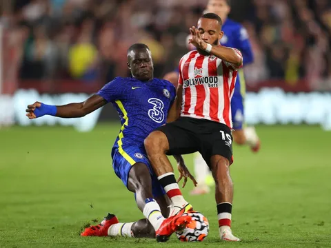 "Tôi bị sốc, cậu ấy không thể ở lại Chelsea"