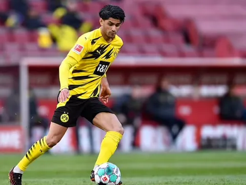 Brighton đón 'món hời' từ Dortmund