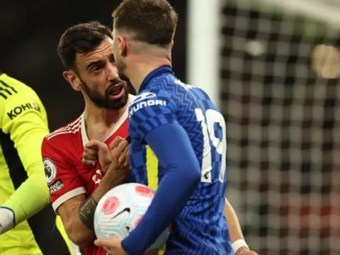 Silvestre nêu ưu điểm và nhược điểm khi Bruno làm đội trưởng M.U