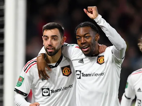 Rất nhanh chóng, M.U coi như chia tay 2 cái tên sau trận thắng Arsenal