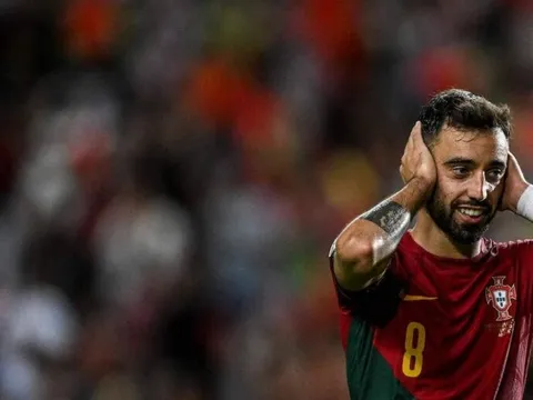 Bruno Fernandes được chấm điểm 10 tuyệt đối