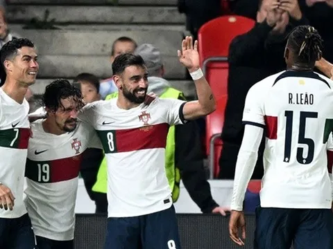 "Bruno Fernandes là cầu thủ thông minh"