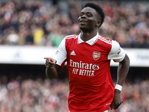 Bukayo Saka tiến bộ thần tốc, chỉ thua mỗi Haaland