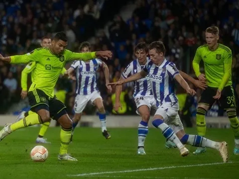 Bước ngoặt khiến Man Utd thôi mơ mộng