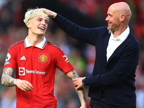 Bước ngoặt với MU trong cuộc đua top 4