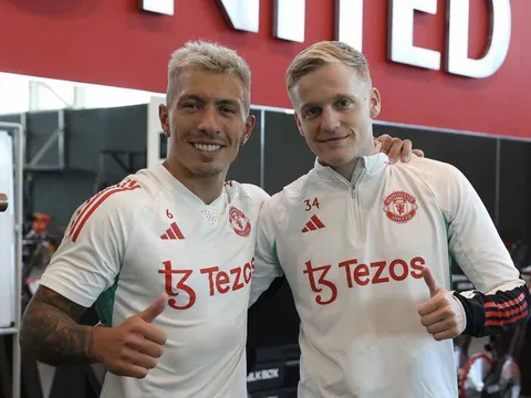 Buổi tập đầu tiên tại trung tâm Carrington