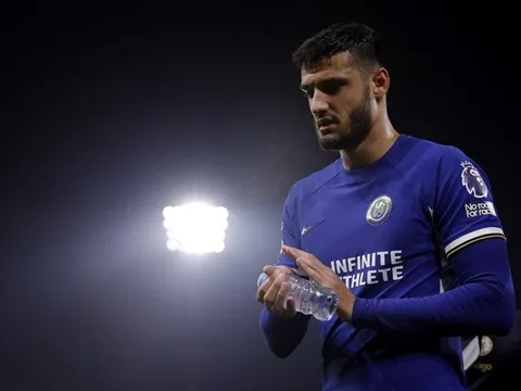 Chelsea khó lòng bán “hàng thừa” với giá cao