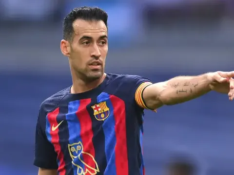 Busquets chỉ rõ 2 truyền nhân của mình ở Barca