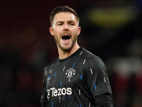 "Tôi có thể ở lại M.U, nhưng phần còn lại của sự nghiệp sẽ ra sao?"