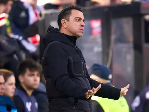Bất đồng với Joan Laporta, Xavi sẽ bị sa thải?
