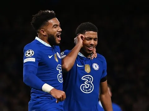 Chelsea hỏa tốc đưa 2 trụ cột đến Dubai
