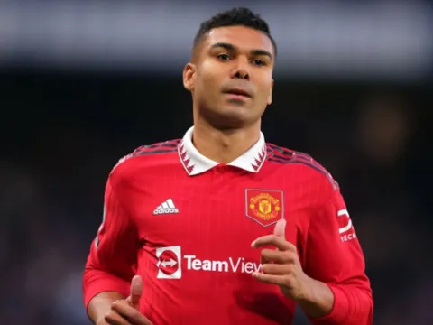 5 ngôi sao có thể thay Bruno Fernandes nắm giữ băng đội trưởng của M.U