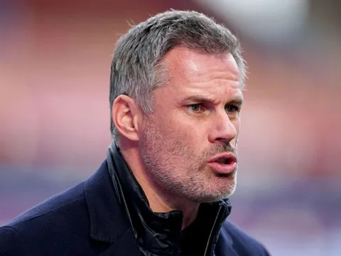 Carragher gọi World Cup 2022 là sự ngớ ngẩn
