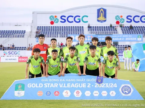 "Các cầu thủ trẻ có nhận thức chưa tốt"