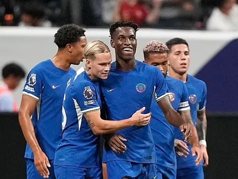 Man Utd, Arsenal, Chelsea và các CLB Premier League đá giao hữu hè ra sao?