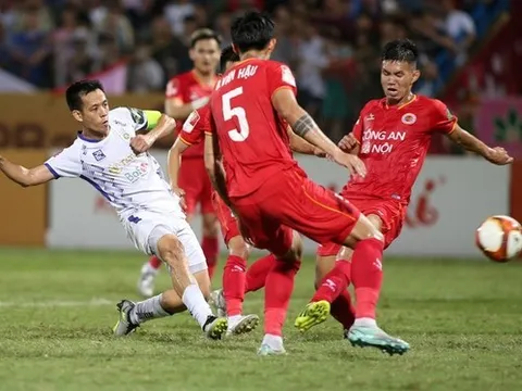 CAHN và Hà Nội tạo ra trận cầu mãn nhãn; Thanh Hóa ôm hận trước Viettel