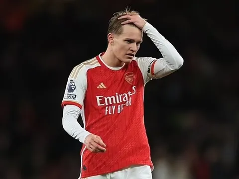 "Cái kết cay nghiệt cho Arsenal"