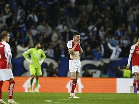 Cái tát cảnh tỉnh Arsenal