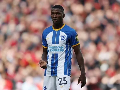 Moises Caicedo bất ngờ thay người đại diện