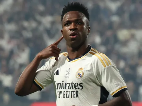Cần gì Mbappe khi đã có Vinicius!