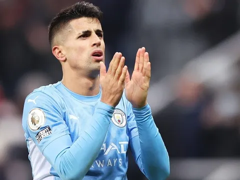 Bất ngờ bị đẩy đến Bayern, Cancelo nói về mối quan hệ với Pep