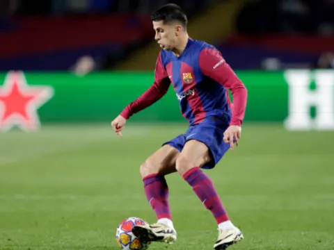 Cancelo ra quyết định với Barca