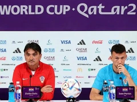 Căng thẳng tột độ sau màn 'gáy bẩn' ở World Cup