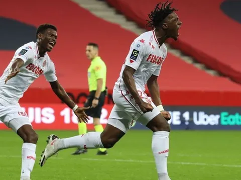 Cặp lá chắn nói thẳng về mối quan hệ tại Chelsea