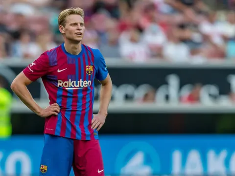 Dirk Kuyt nêu điểm yếu cố hữu của Frenkie de Jong